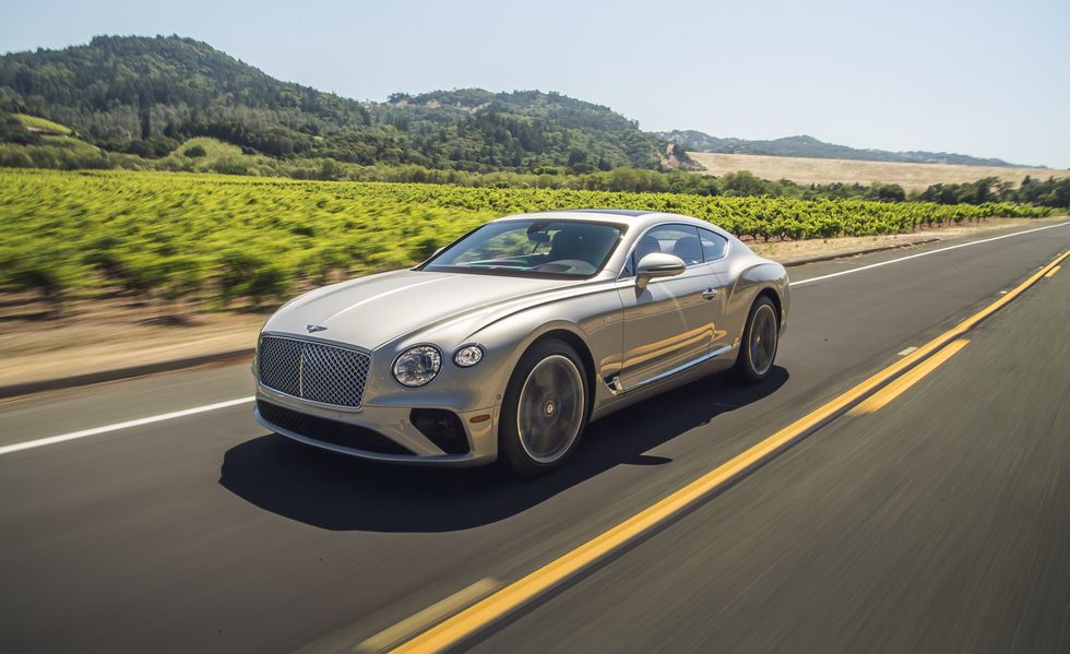 Xe 4 Chỗ Bentley Continental GT V8 2021 Giá Bán Bao Nhiêu Tiền khi nhập khẩu chính hãng về việt nam, xe có bao nhiêu màu, ngồi được 5 người không, 