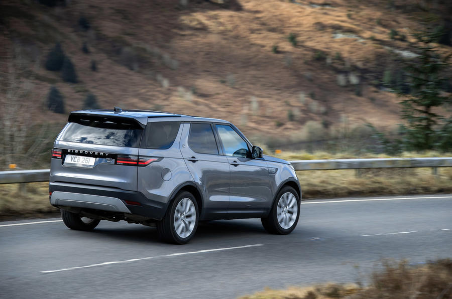 Land rover discovery 2022