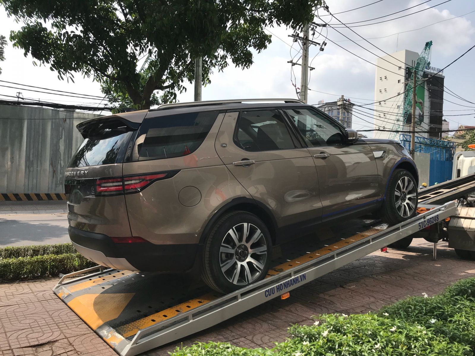 Giá Xe Range Rover 7 Chỗ Discovery Bản Cao Cấp HSE Luxury Màu Nâu 2018 - 2019 Bao nhiêu tiền bán tại Việt Nam, Xe Se, HSE, Xe Nhập, Xe Cũ ,Xe mới, Xe màu nào đẹp