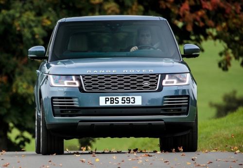 SUV Range Rover Autobiography Và Range Rover Sport Đời Mới Nhất 2019 Xe Nào Đẹp Hơn