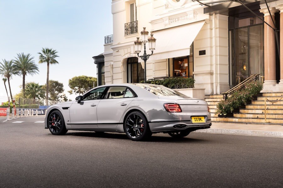 Xe Bentley Flying Spur S Đời Mới 2023 Giá Bao Nhiêu