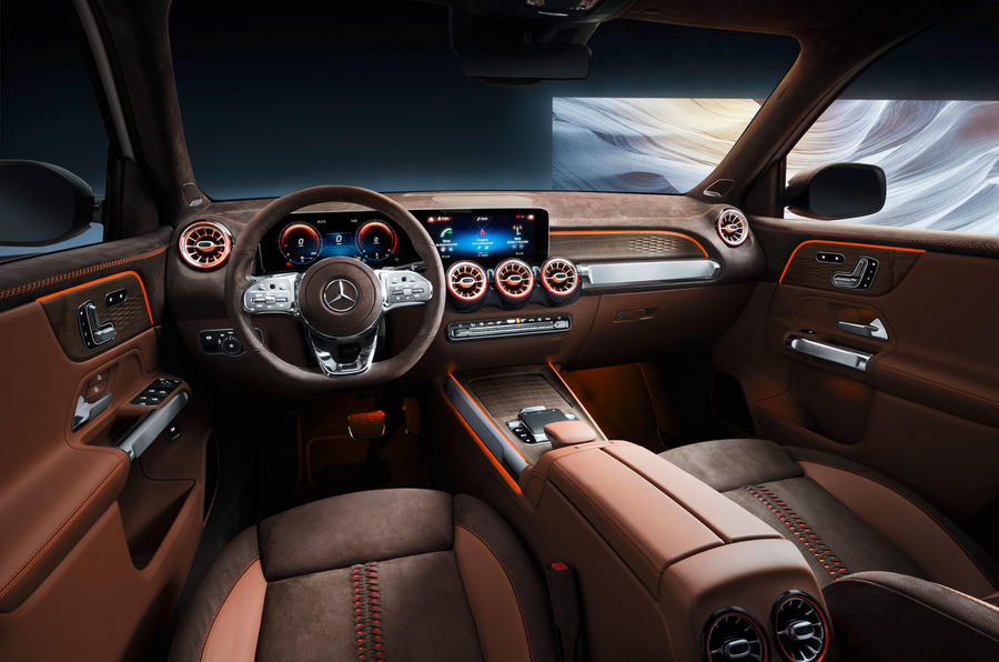 Mẫu Xe 7 Chỗ Nhỏ GLB Đàn Em GLC Đối Thủ Audi Q3 Và BMW X2 Giá Bao Nhiêu