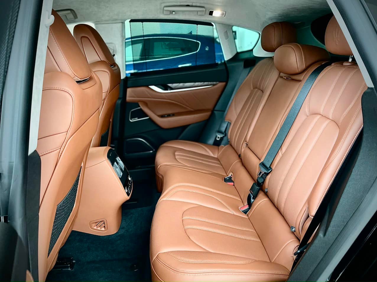 Maserati Levante nội thất nâu Maserati Levante nội thất nâu