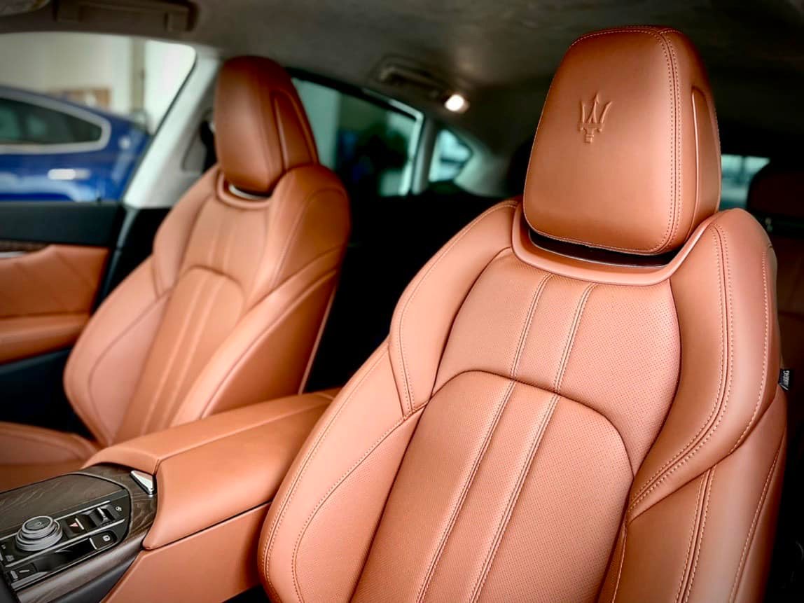 Maserati Levante nội thất nâu Hãng Xe Thể Thao Maserati Của Ý Gia Hạn Bảo Hành 10 Năm