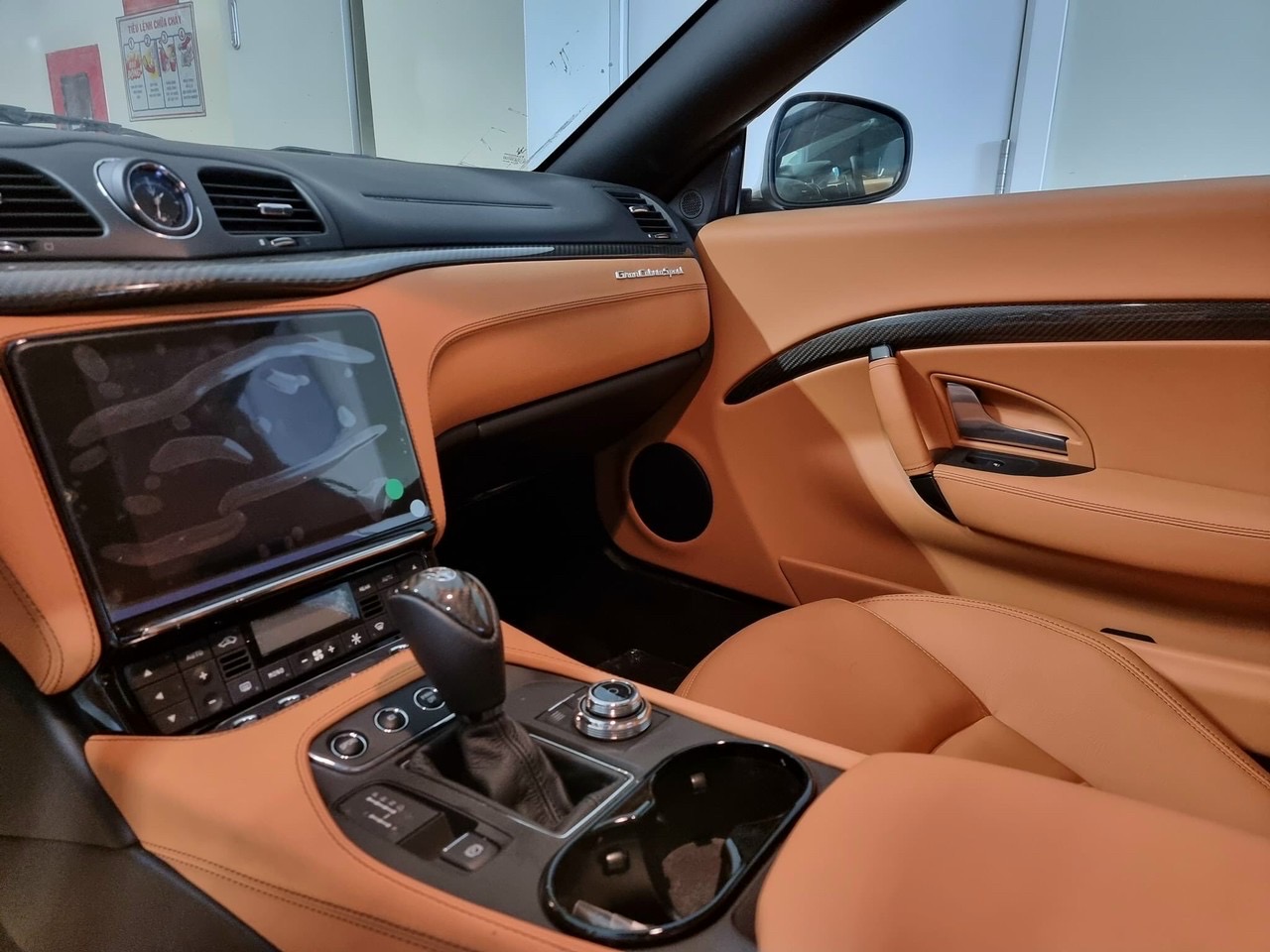 Xe MASERATI GRANTURISMO SPORT Đối Thủ Porsche 911 Turbo 2022-2023