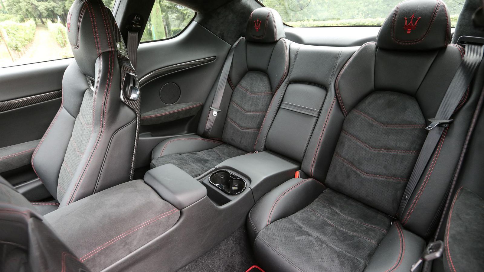 Mẫu Xe Maserati Granturismo Mui Cứng 2 Cửa Mới Nhất