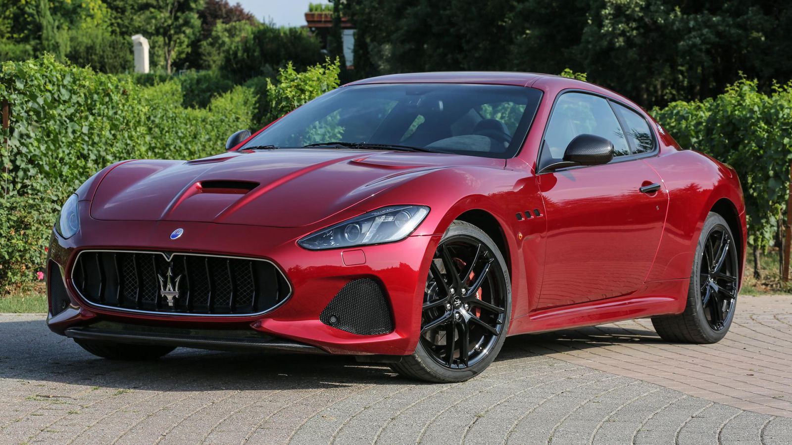 Mẫu Xe Maserati Granturismo Mui Cứng 2 Cửa Mới Nhất