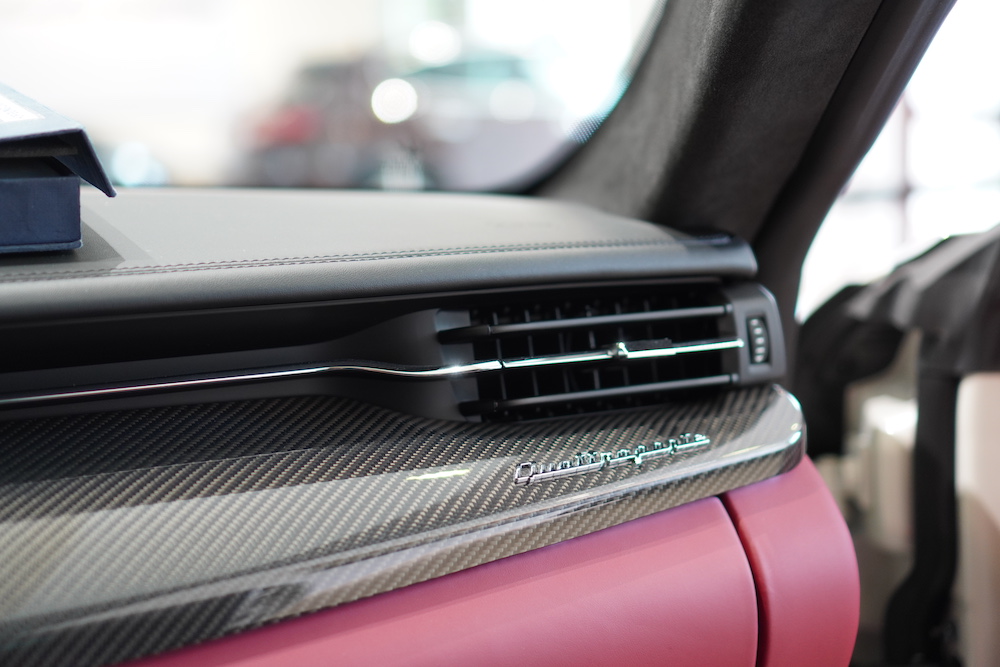 Mua Porsche Panamera, Mercedes S63, BMW 760 Hay Maserati Quattroporte Đời Mới Phiên Bản cao cấp 2 cầu, Màu trắng nội thất màu da bò, hệ thống âm thanh 1200 watt, Xe chất thể thao đặc trưng