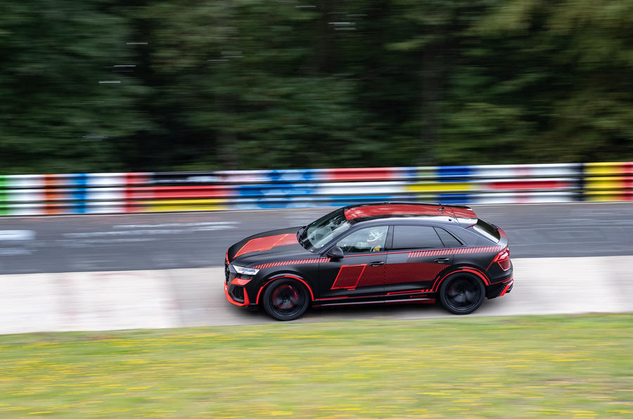 Audi Q8 Phiên Bản RS 595 Mã Lực Đối Thủ BMW X6 M50i Có Gì Đặc Biệt, Audi SUV COupe Q8 Phiên Bản 2020 Tiêu Chuẩn Giá 4,5 Tỷ, Bản SPort này sẽ có giá bao nhiêu khi ra mắt toàn cầu năm nay Audi Q8 Phiên Bản RS 595 Mã Lực Đối Thủ BMW X6 M50i Có Gì Đặc Biệt, Audi SUV COupe Q8 Phiên Bản 2020 Tiêu Chuẩn Giá 4,5 Tỷ, Bản SPort này sẽ có giá bao nhiêu khi ra mắt toàn cầu năm nay