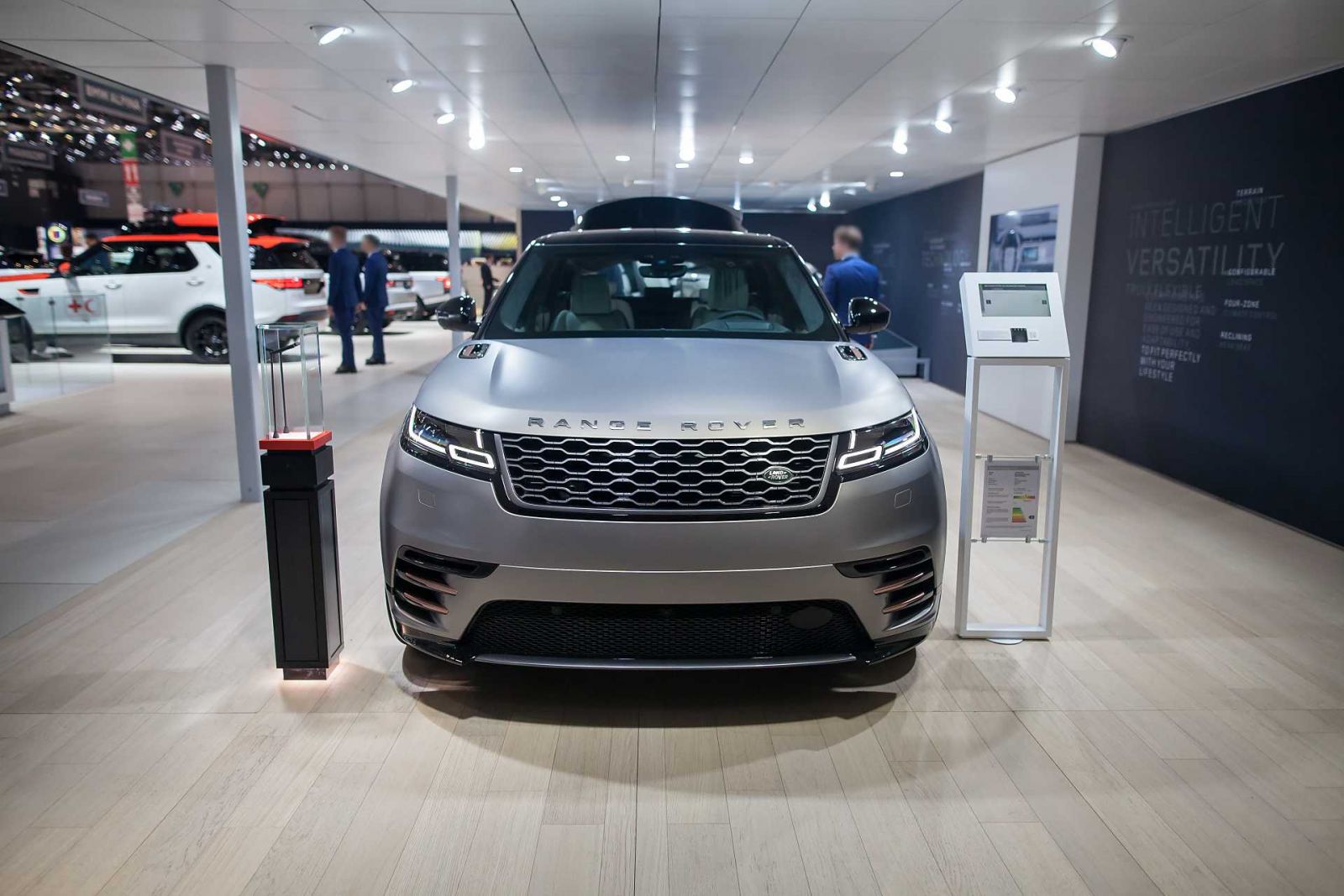 velar mới Giá Xe Range Rover mới Nhất