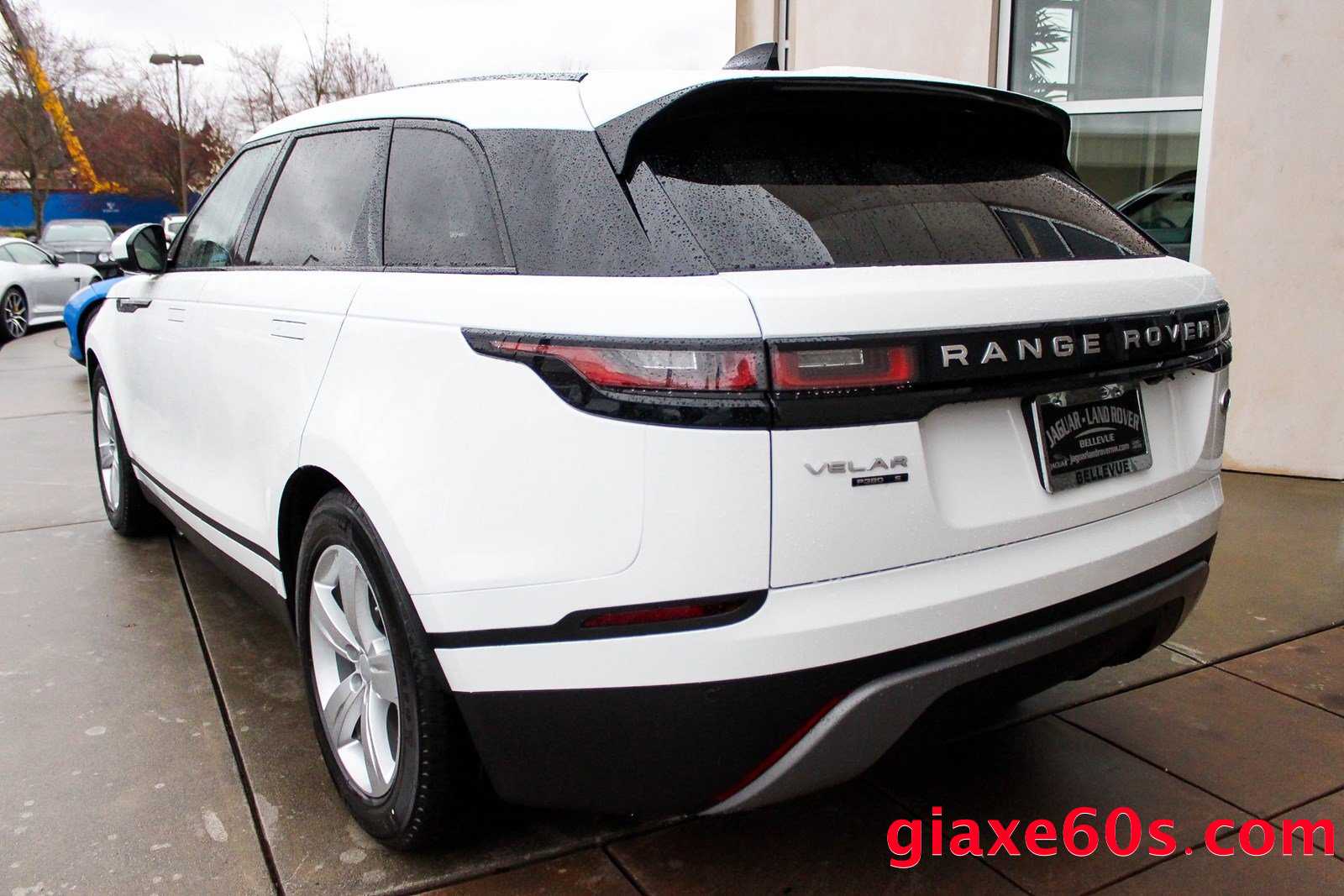 Range Rover Velar 2.0 Phiên Bản Rẻ Nhất Bao Nhiêu Tiền, Xe Velar Có Mấy Dòng, Giữa Bản S, R-Dynamic SE, Và SE khác nhau gì, Bản thấp nhất tiêu chuẩn có option gì, và thiếu gì,