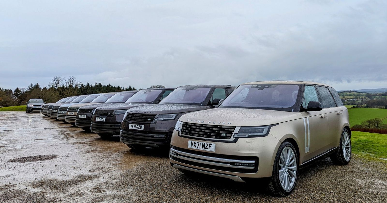 các màu sắc range rover bản tiêu chuẩn nhập khẩu