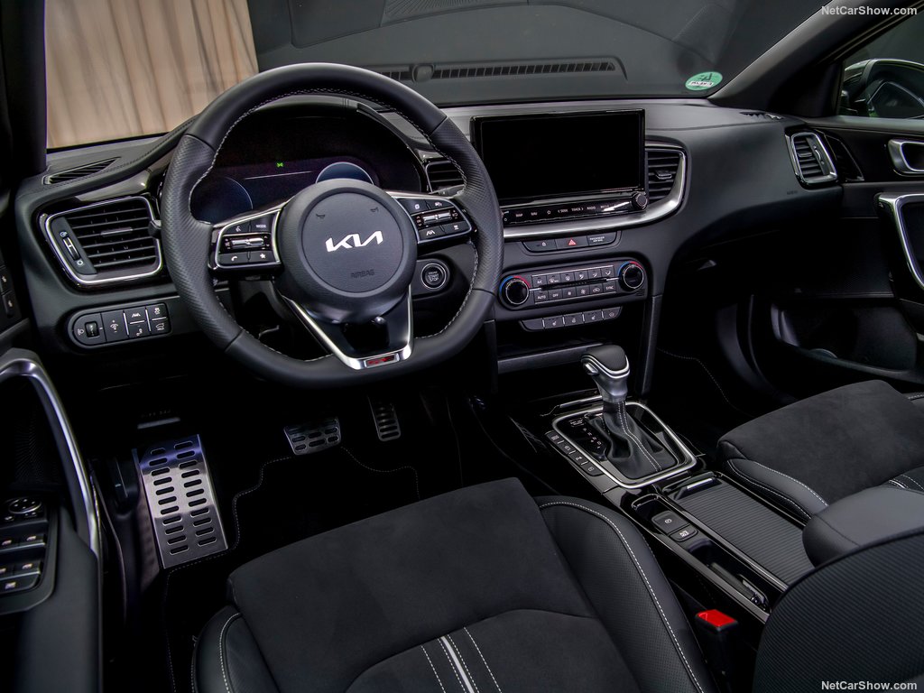 mẫu xe hàn quốc Kia XCeed 2023 mẫu xe hàn quốc Kia XCeed 2023 nội thất