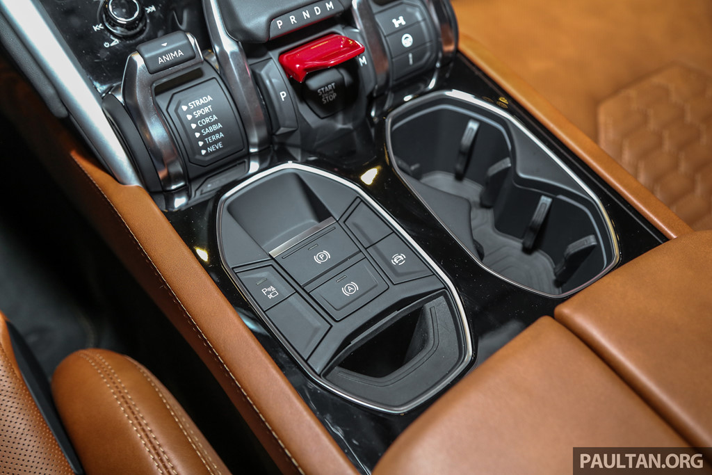 Hộp số và các chức năng điều khiển xe urus