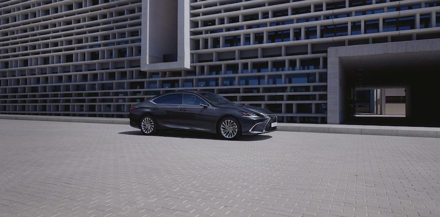 hình ngoại thất xe lexus es