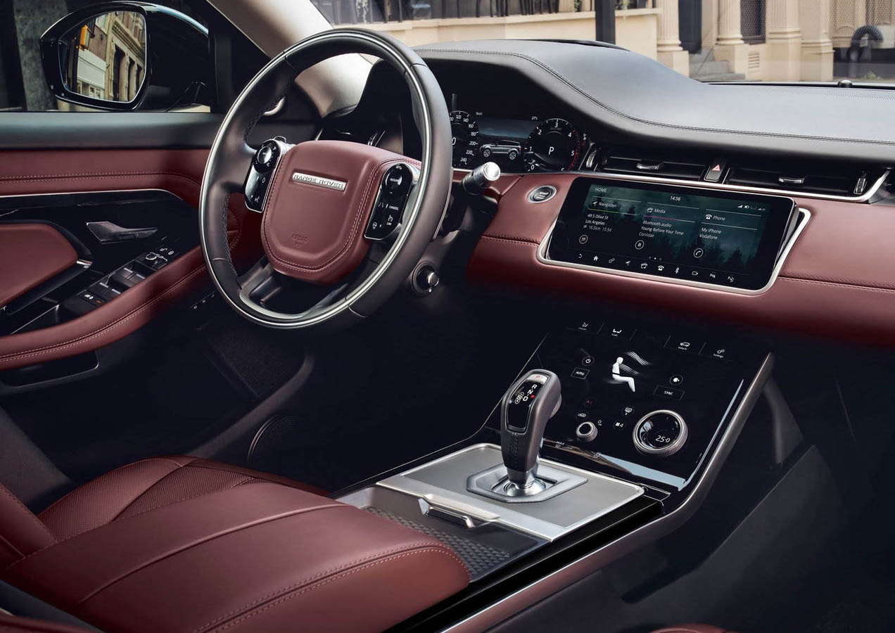 Nội thất xe range rover evoque 2020 giống với range rover velar