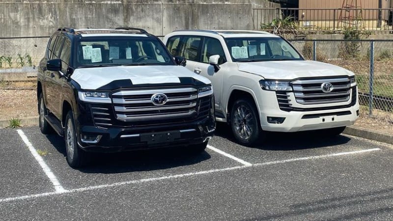 Land Cruiser 2023 hình xe Đầu xe toyota land cruiser 2022 xe trắng và đen