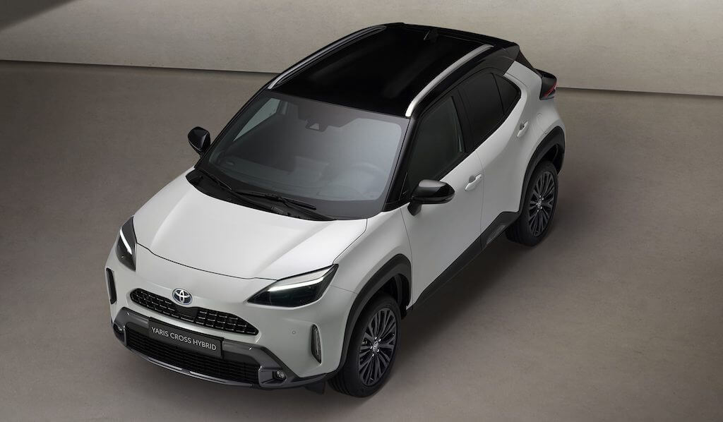 Xe Toyota Yaris Cross mới màu trắng Xe Toyota Yaris Cross mới.